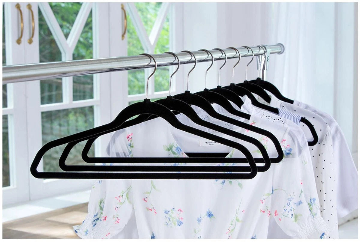 Non-Slip Coat Hangers (50 pk)