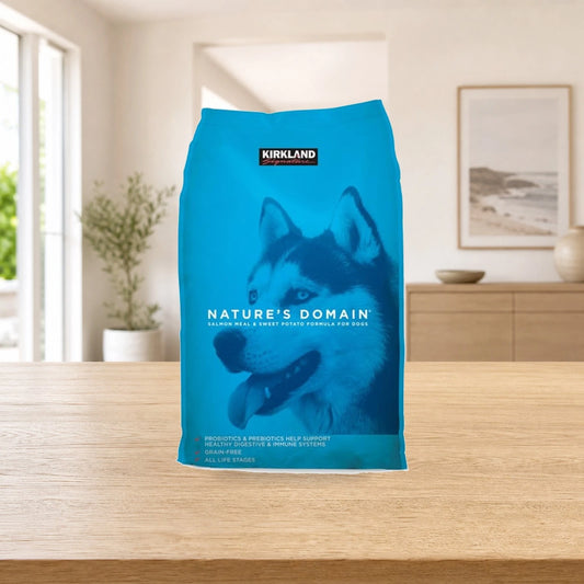 Kirkland Signature Nature's Domain Salmon Meal Dry Dog Food (15.87 kg)